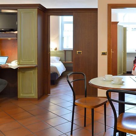 Residence Del Messaggero Rovereto  Eksteriør billede