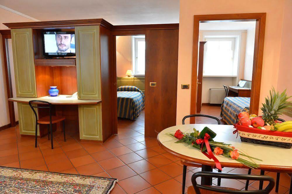 Residence Del Messaggero Rovereto  Eksteriør billede
