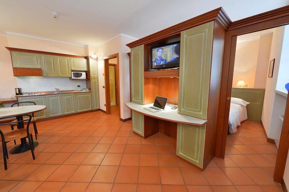 Residence Del Messaggero Rovereto  Eksteriør billede