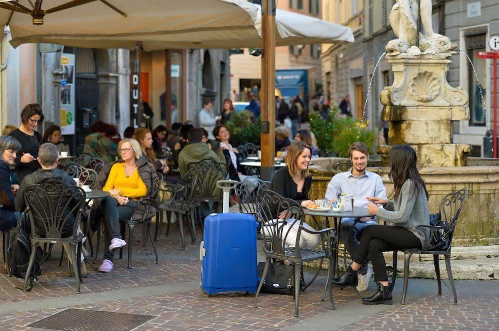 Residence Del Messaggero Rovereto  Eksteriør billede